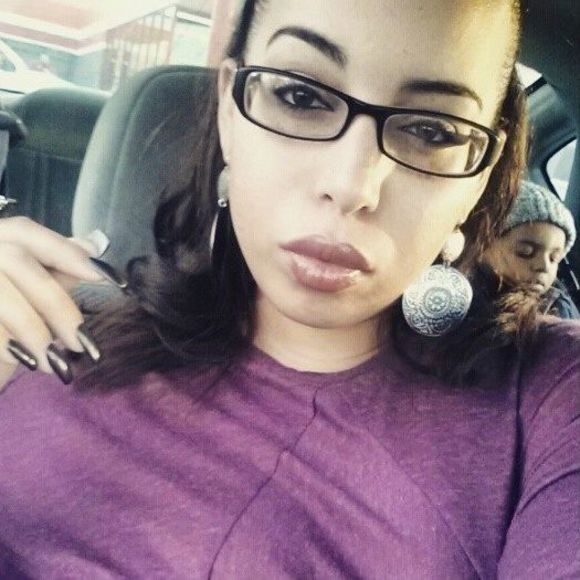 Meet your Posher, Carmen - Picture 1 of 1