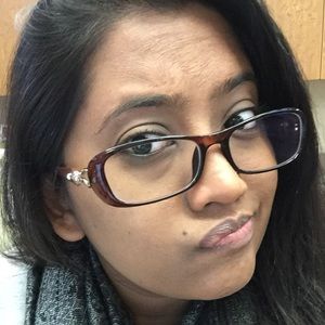 Meet your Posher, Farhana