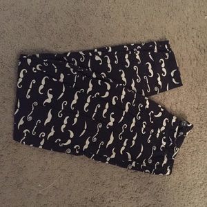 Forever 21+ black mustache leggings