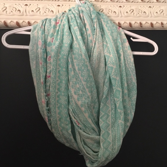 scarf