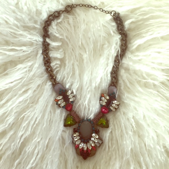 STUNNING Statement Necklace