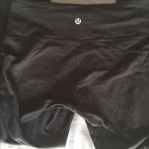 Lululemon yoga pants