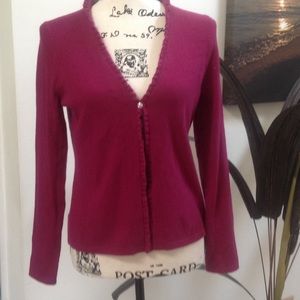 Adorable cashmere sweater