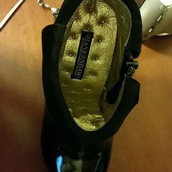 Shane& Shawn booties - Picture 4 of 4