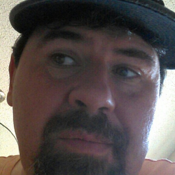 Meet your Posher, Jared - Picture 2 of 2