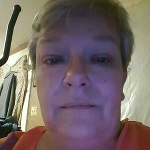 Meet your Posher, Carla