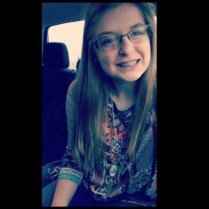 Meet your Posher, Baylee