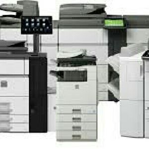 Meet your Posher, Debbbie