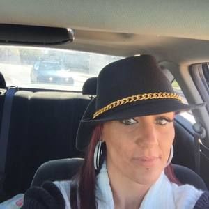 Meet your Posher, Tara