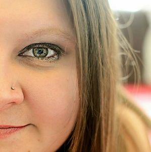 Meet your Posher, Cara