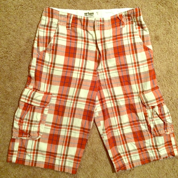 BOYS Plaid shorts
