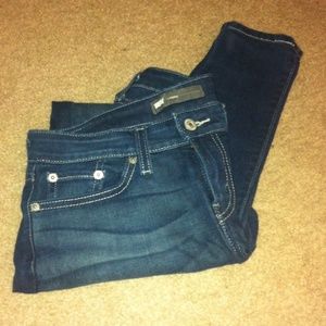 Your new favorite skinny jeans