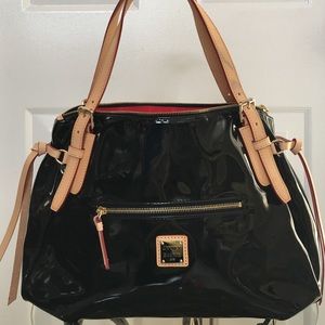 Dooney & Bourke medium patent leather shoulder bag