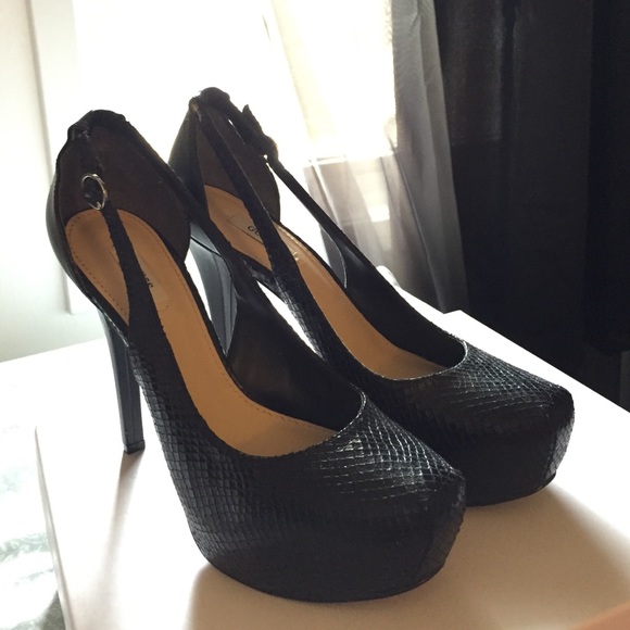 Guess heels - Picture 1 of 4
