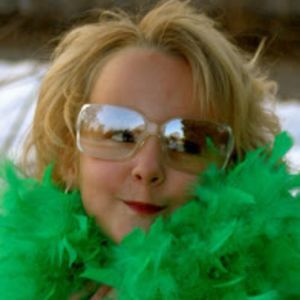 Meet your Posher, Carrie