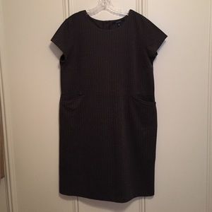 Herringbone shift dress with pockets