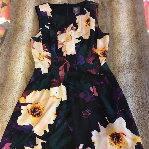 Fitted floral dress
