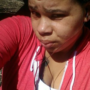 Meet your Posher, Tomika