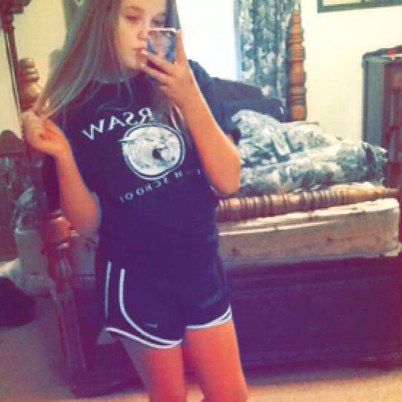 Meet your Posher, Madie - Picture 1 of 1