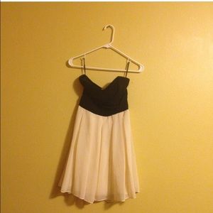 Black and cream strapless dress