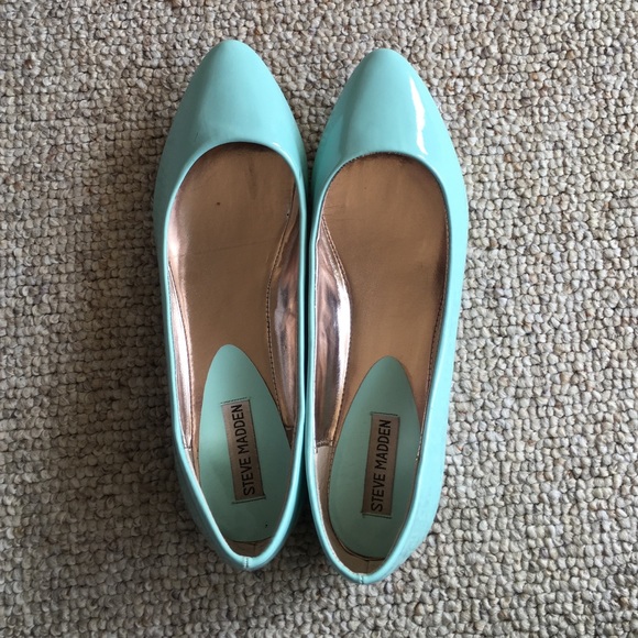 Steve Madden turquoise flats