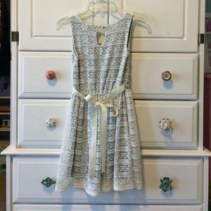 Girls lace dress, sleeveless