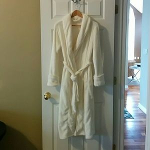 Brand new robe