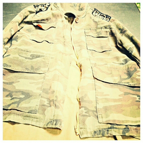 Long sleeve jacket