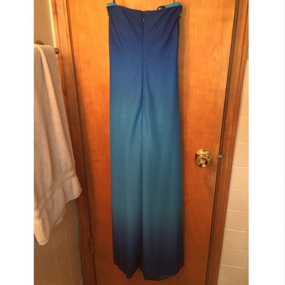 Prom Dress - Picture 4 of 4