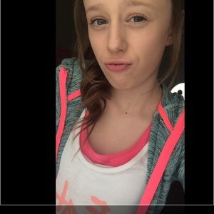 Meet your Posher, Kylee