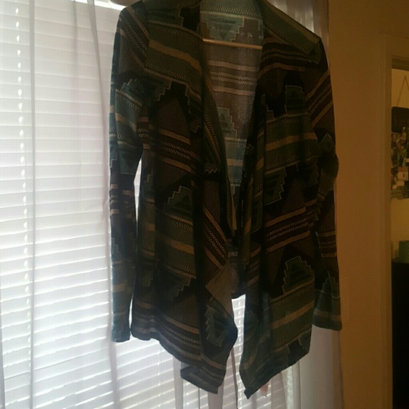 Aztec print draped shrug cardigan