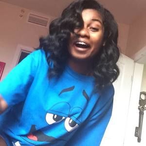 Meet your Posher, Kimberly