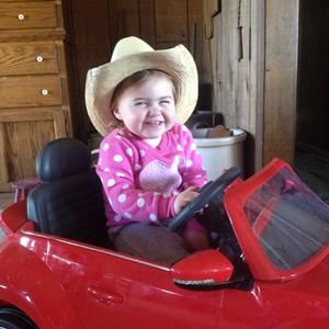 Meet your Posher, Emily