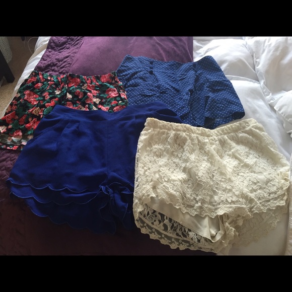 Bundle of loose shorts