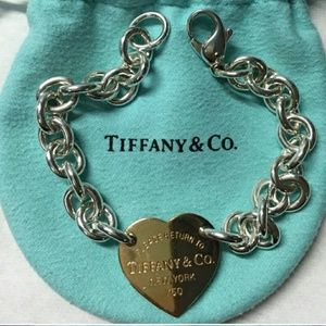 Please return to Tiffany & Co. link braclet.