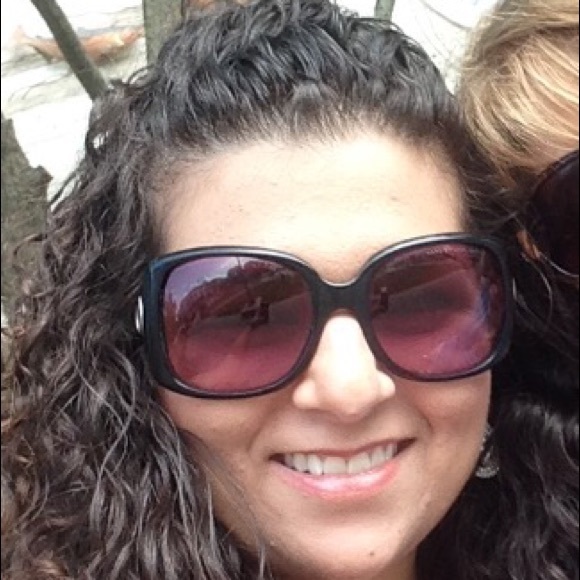 Meet your Posher, Kallie