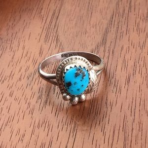 Vintage Sterling Silver Turquoise Ring