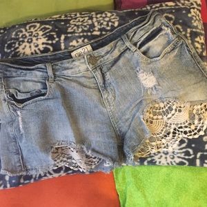 Rue 21 lacy shorts