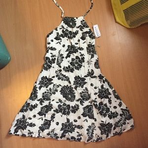 Kendall and Kylie summer dress