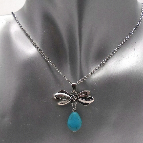Silver Bow Necklace with Turquoise