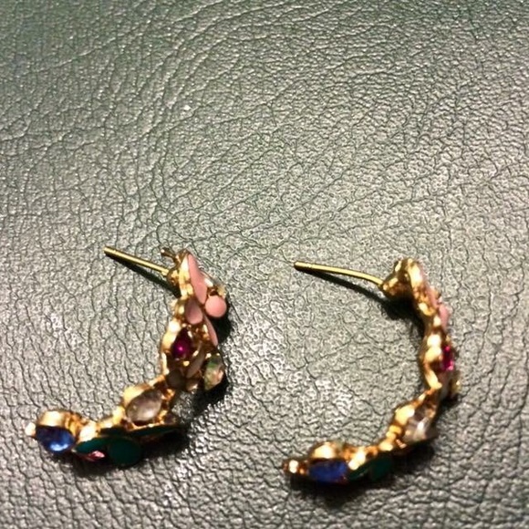 Beautiful earrings - Picture 4 of 4
