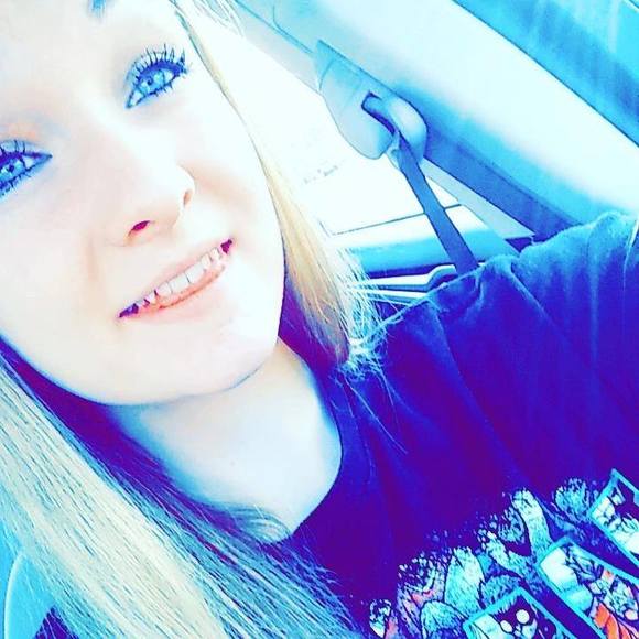 Meet your Posher, Suantay - Picture 1 of 1