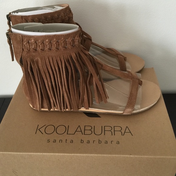 SOLD NWB Koolaburra Fringe Sandals 9 - Picture 2 of 4