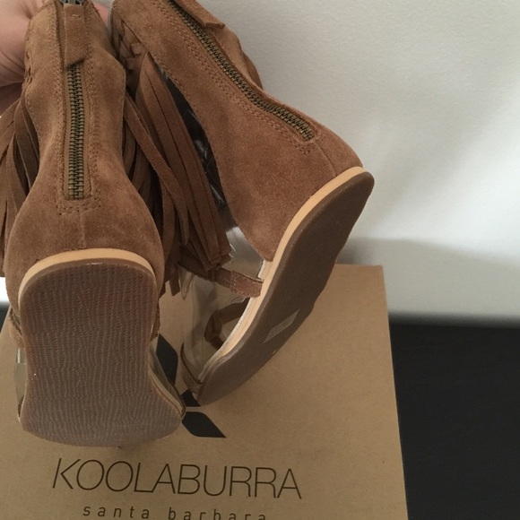 SOLD NWB Koolaburra Fringe Sandals 9 - Picture 4 of 4