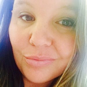 Meet your Posher, Marsha