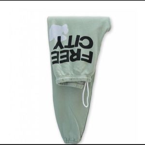 Free city light green sweatpants
