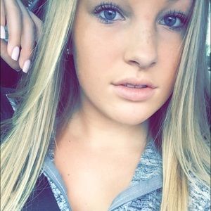 Meet your Posher, Christi