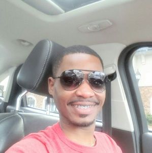 Meet your Posher, Corey