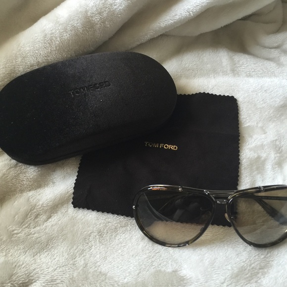 Brand new 100% authentic Tom Ford glasses main image 3