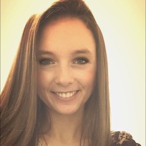 Meet your Posher, Michaela